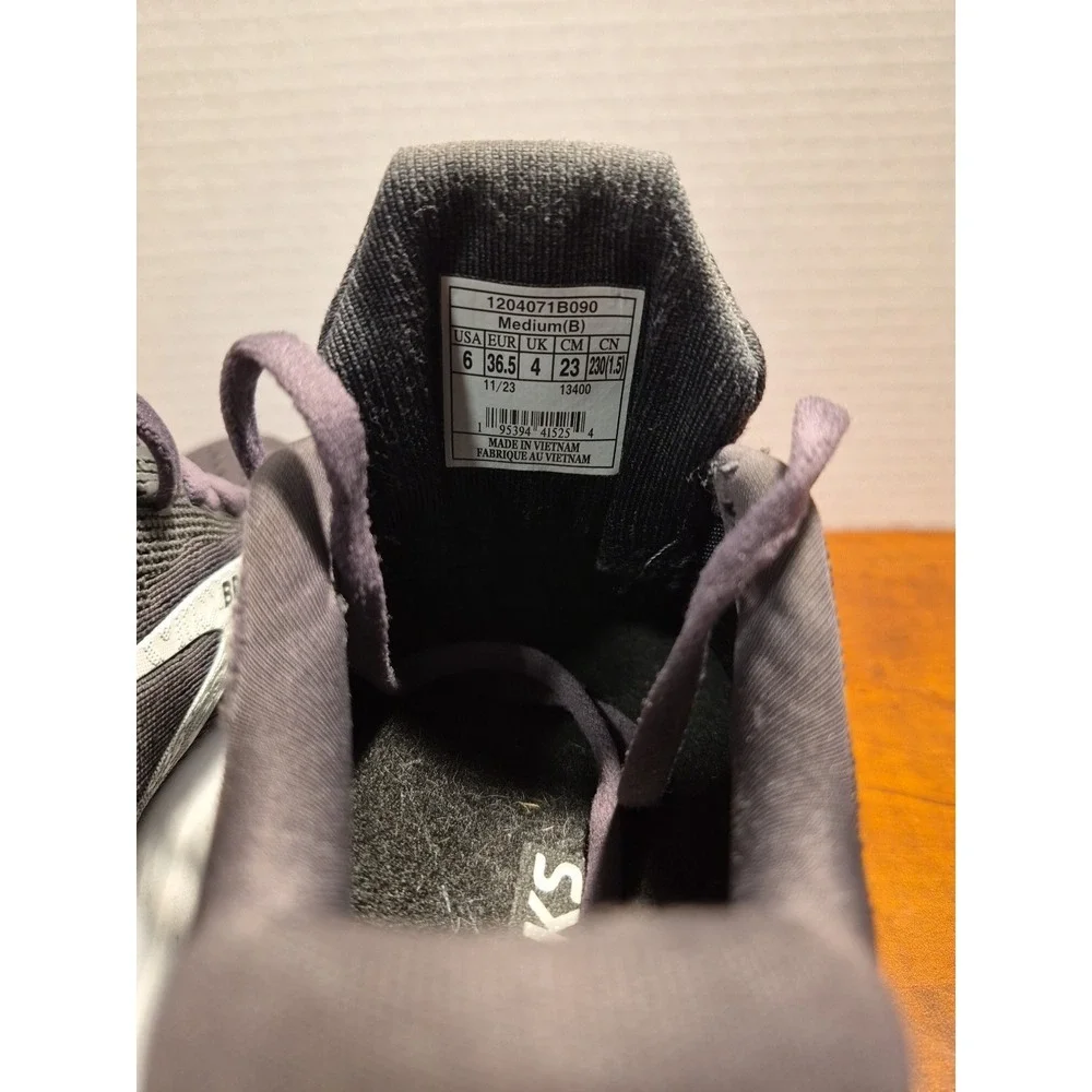 Brooks ghost 16